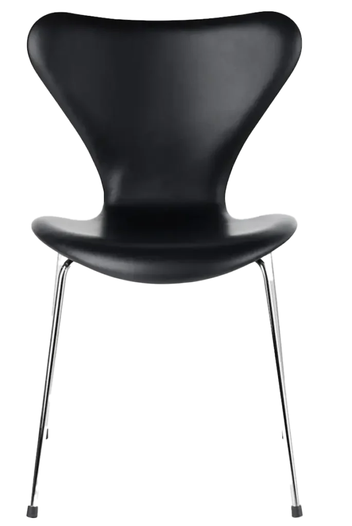 Arne Jacobsen "7" chair in premium upholstery